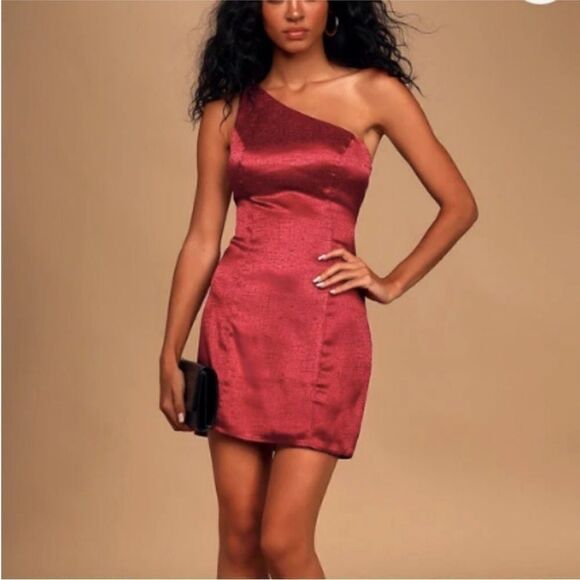 Lulus NWT Lisette Burgundy Satin One-Shoulder Mini Dress Size Small - Picture 3 of 8